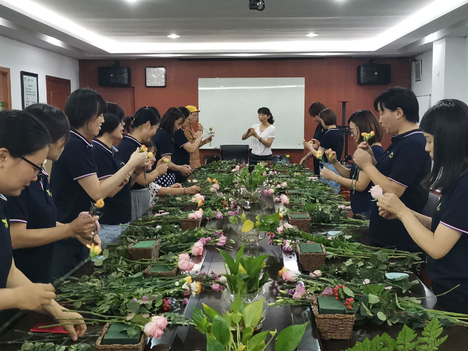 1QQ图片.jpg 1QQ图片.jpg